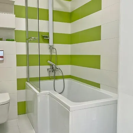 Capital Towers - Pop - Art Z Widokiem Na Rzeke I Park Apartmán