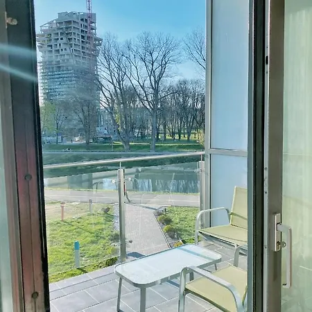 Capital Towers - Apartament Pop-Art W Centrum Miasta Z Widokiem Na Rzeke I Park *