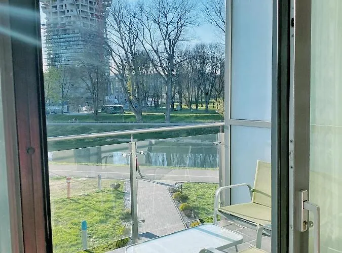 Capital Towers - Pop - Art Z Widokiem Na Rzeke I Park *