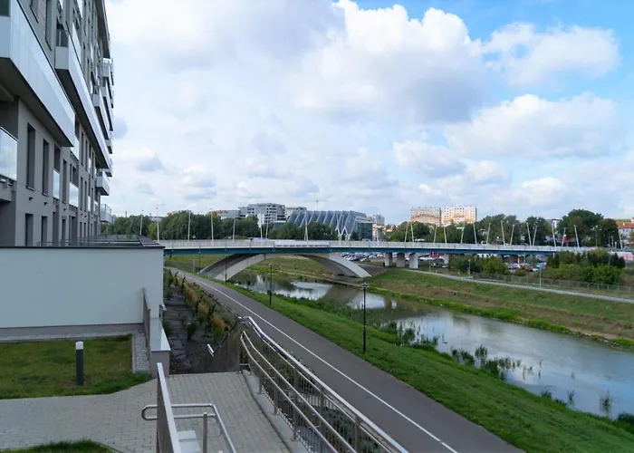 Capital Towers - Pop - Art Z Widokiem Na Rzeke I Park Rzeszów