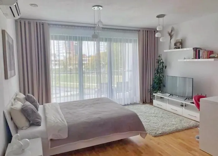 Capital Towers - Pop - Art Z Widokiem Na Rzeke I Park * Rzeszów